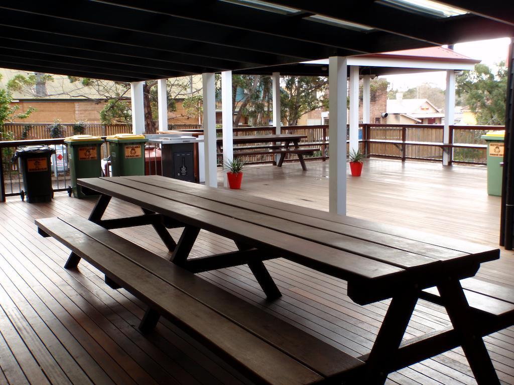 Margaret River Backpackers Yha Hostel Екстериор снимка