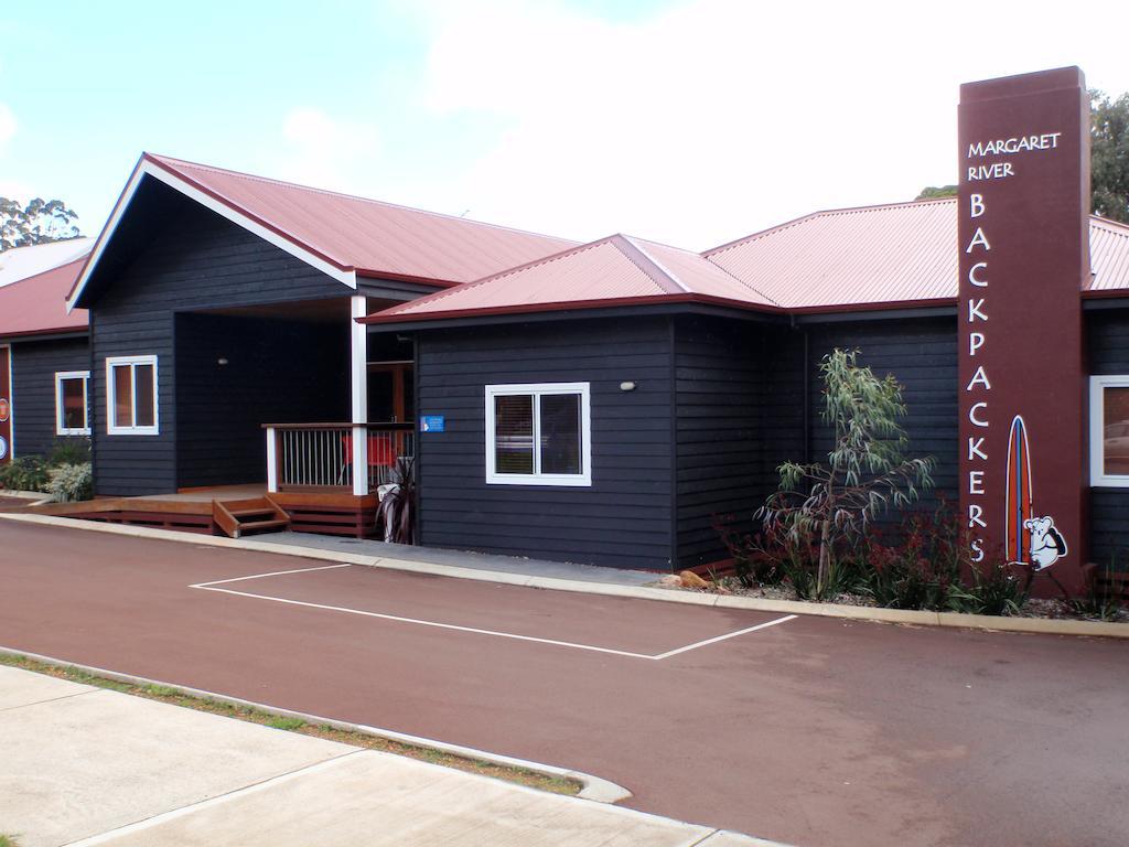 Margaret River Backpackers Yha Hostel Екстериор снимка