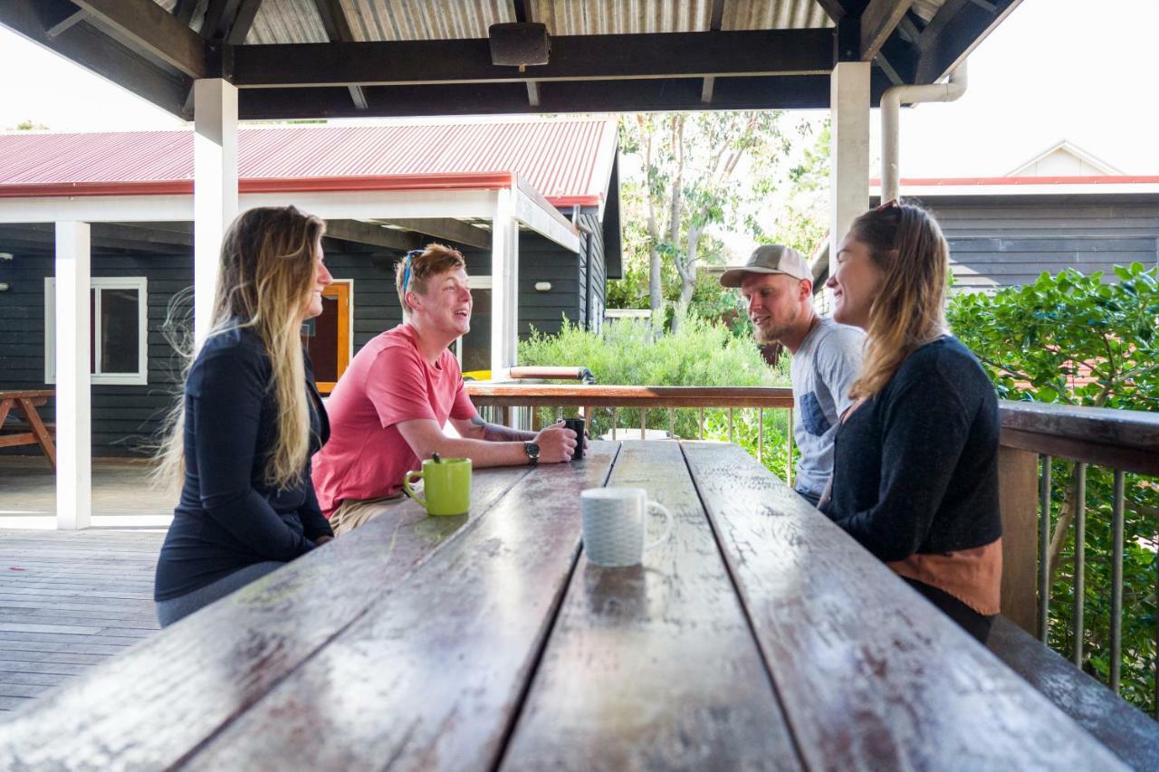 Margaret River Backpackers Yha Hostel Екстериор снимка